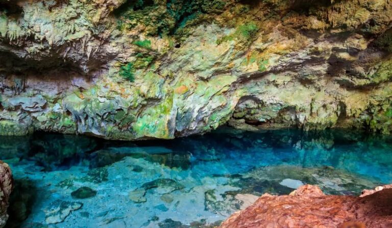Kuza Cave